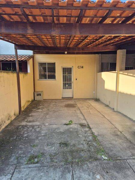 #25 - Casa para Locação em São Gonçalo - RJ